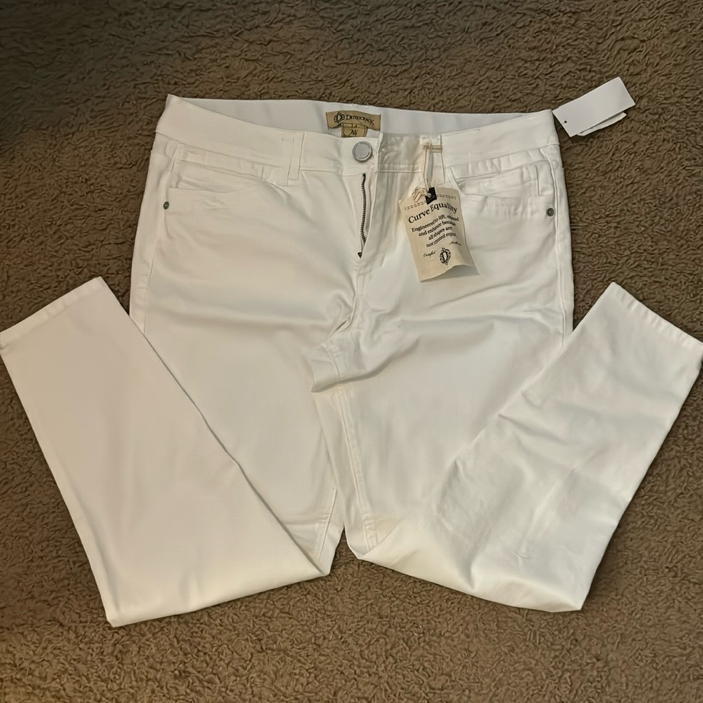 Democracy Ankle Length Jeans